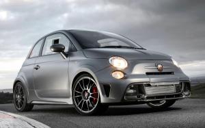 Abarth 695 Biposto